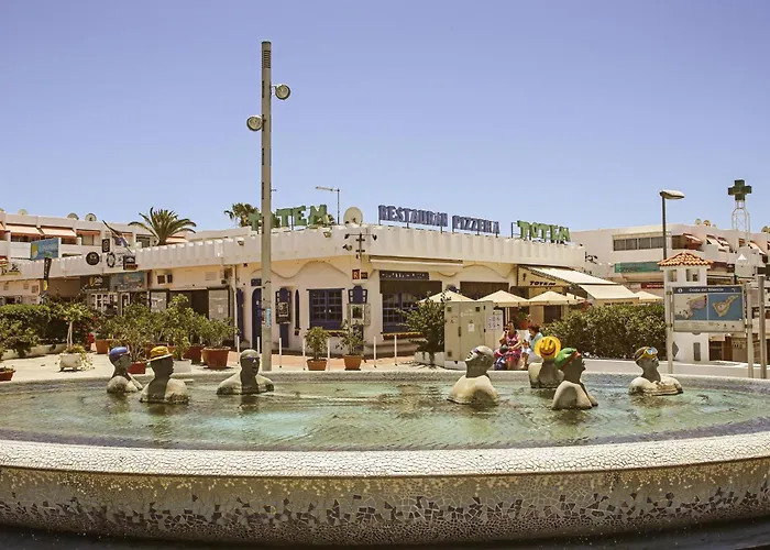 Sunny Terrace Chaparral *